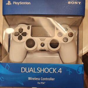 Playstation controller NEW ps4